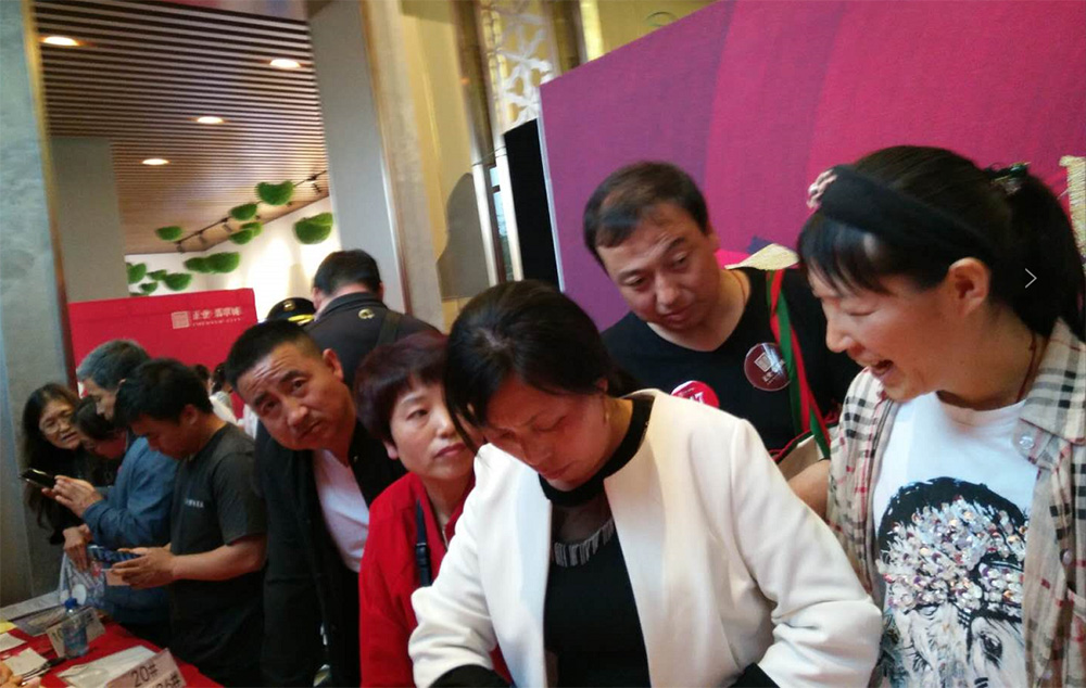 正業翡翠城首次開盤熱銷2.8億，火爆場面震驚葫蘆島樓市(圖4)