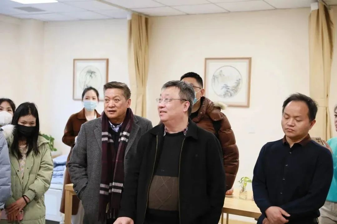 國家重點研發計劃-醫養結合項目專家組蒞臨龍港國際醫療健康產業園調研指導工作(圖4)